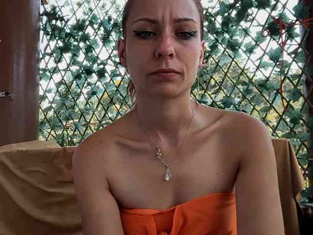 karo131324 webcam