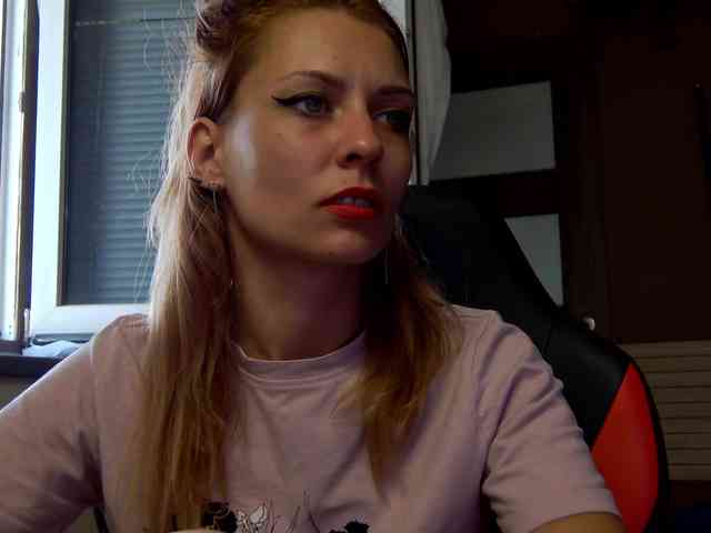 karo131324 webcam