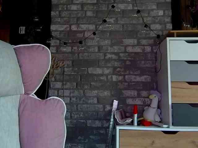 karo131324 webcam