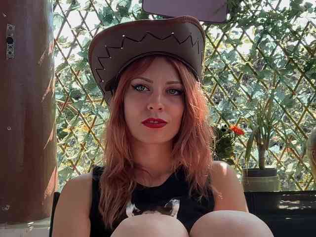 karo131324 webcam