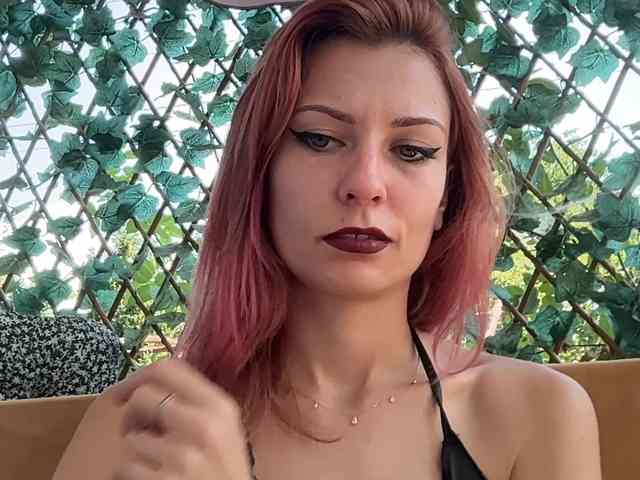 karo131324 webcam