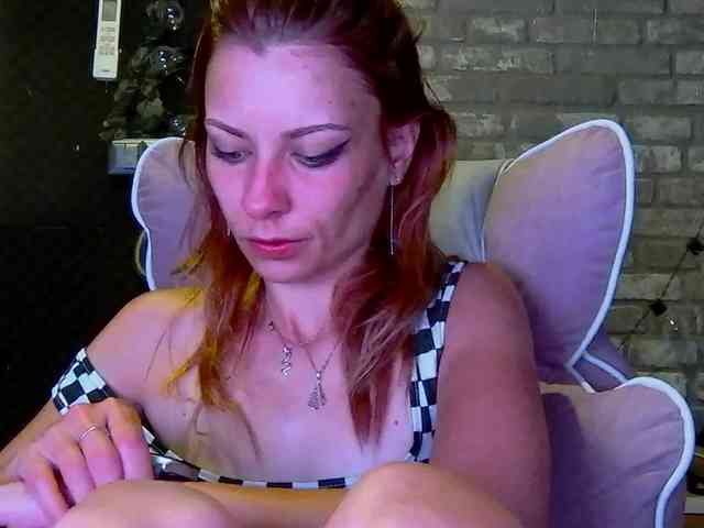 karo131324 webcam