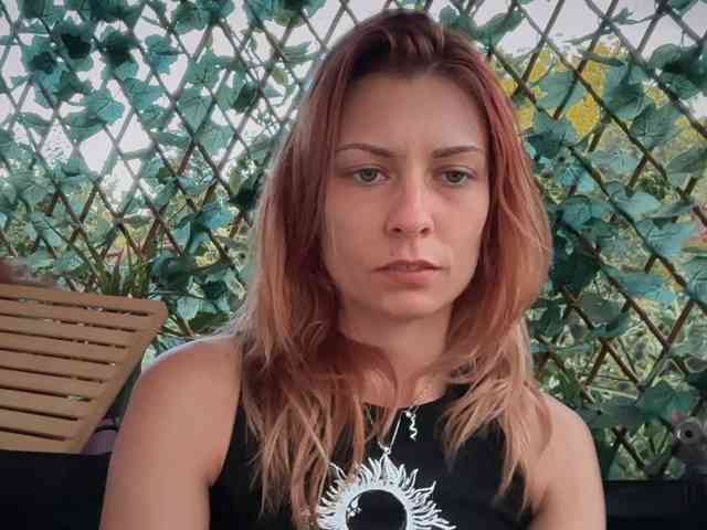Modella: karo131324