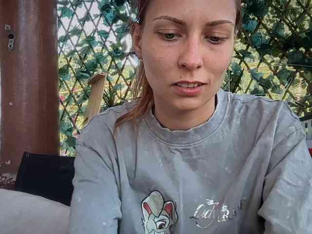 karo131324 webcam