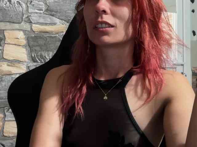 karo131324 webcam