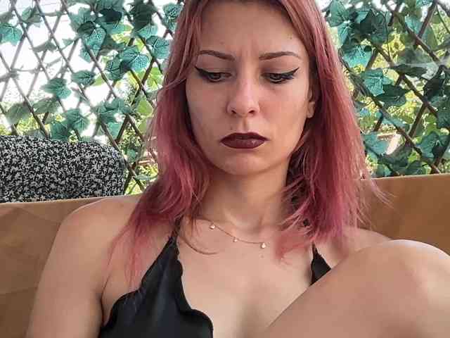 karo131324 webcam