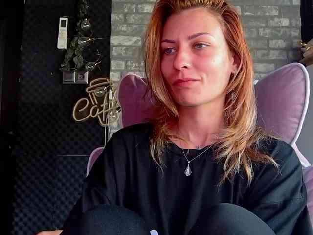 karo131324 webcam
