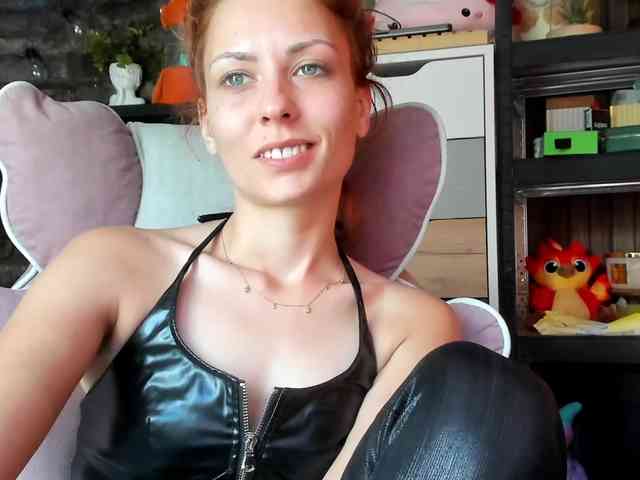 karo131324 webcam