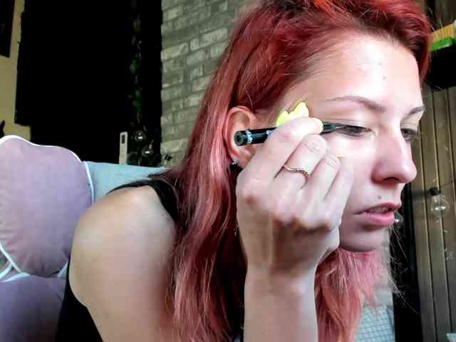 karo131324 Live Webcam on BongaCams