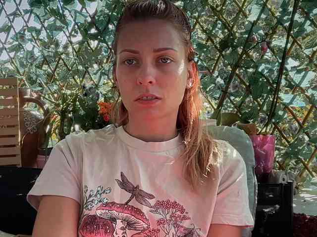 karo131324 webcam