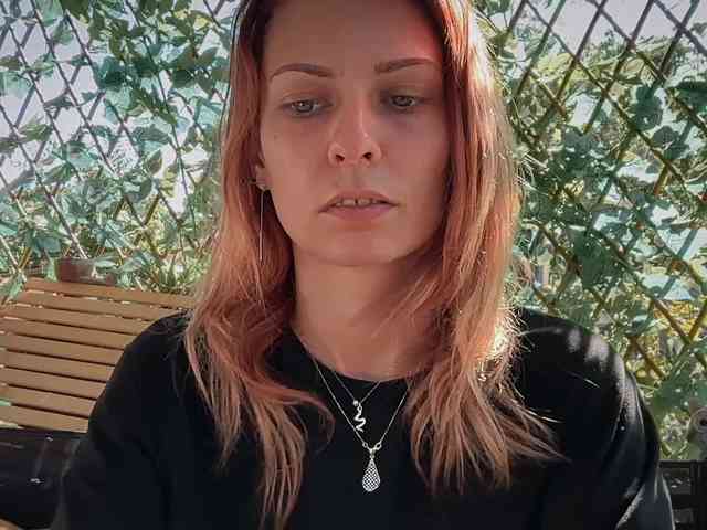 karo131324 webcam