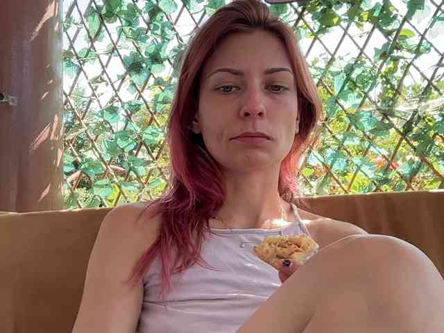 karo131324 webcam