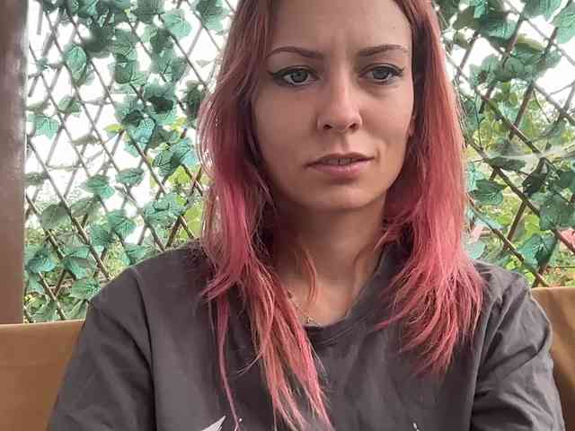 karo131324 webcam