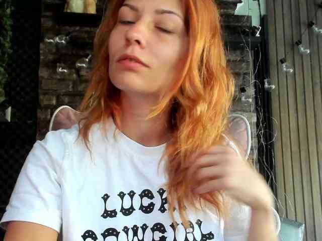 karo131324 webcam