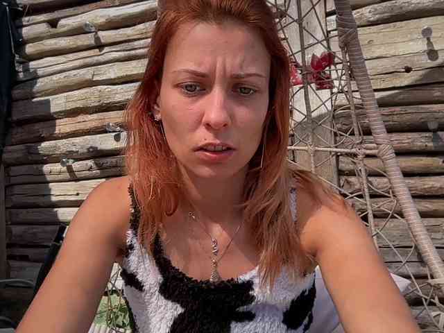 karo131324 webcam