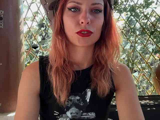 karo131324 webcam