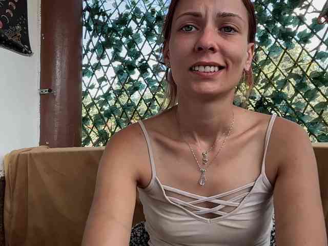 karo131324 webcam