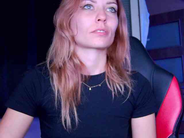 karo131324 webcam