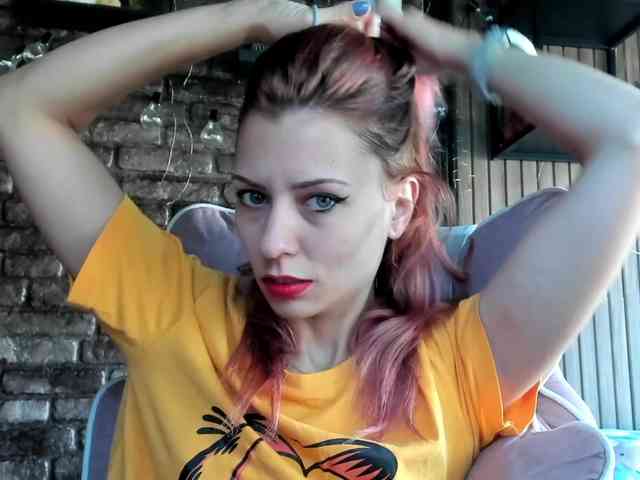 karo131324 webcam