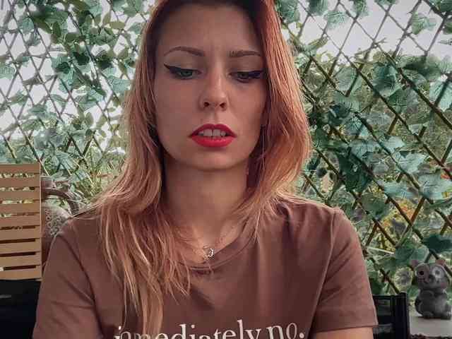 karo131324 webcam