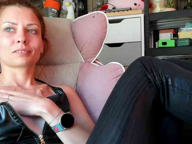 karo131324 webcam