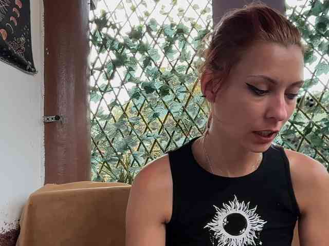 karo131324 webcam