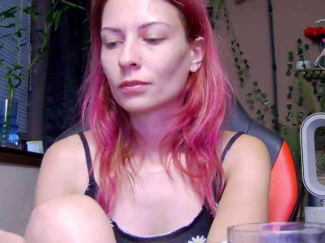 karo131324 webcam