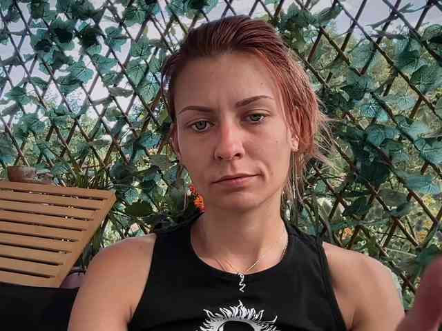 karo131324 webcam
