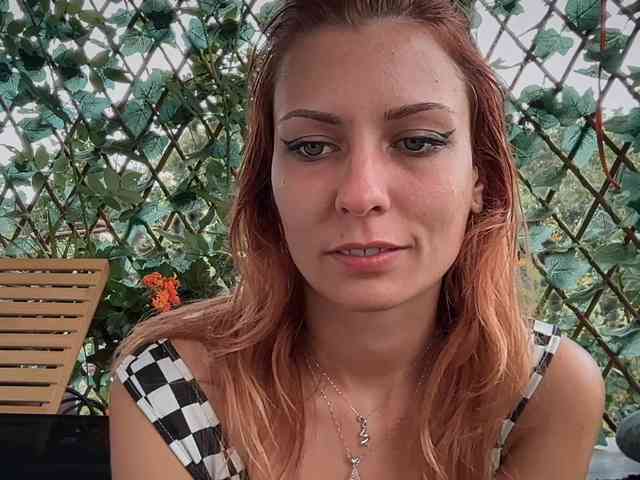 karo131324 webcam