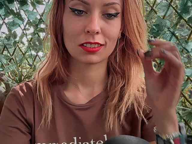 karo131324 webcam