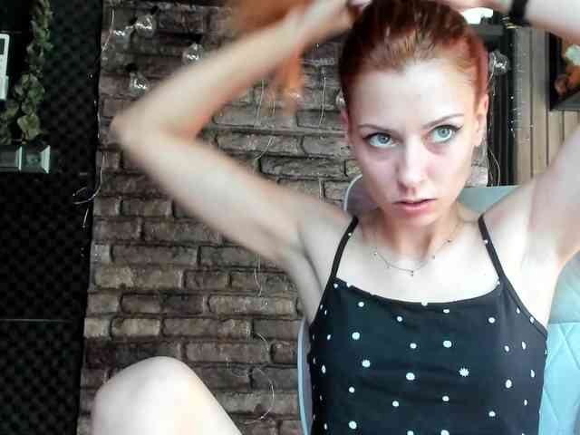 karo131324 webcam