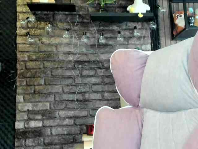 karo131324 webcam