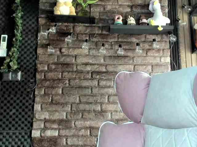 karo131324 webcam