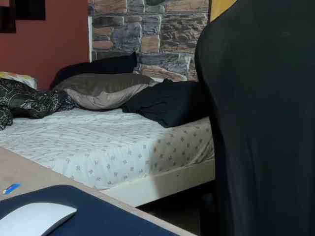 karo131324 webcam