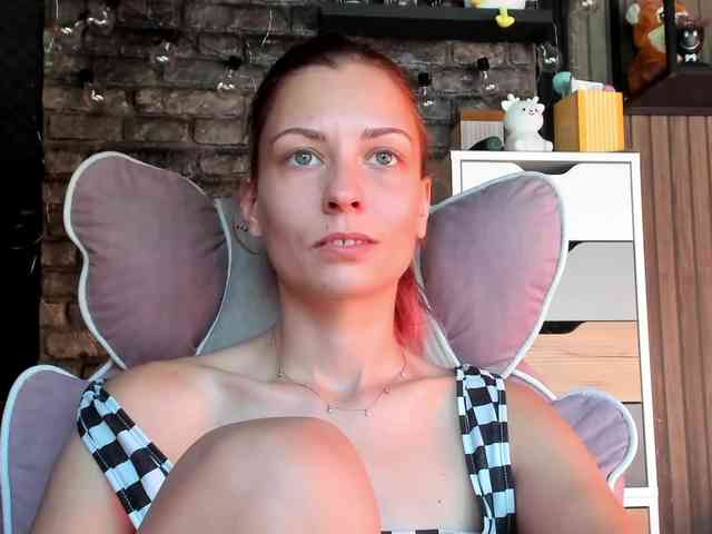karo131324 webcam
