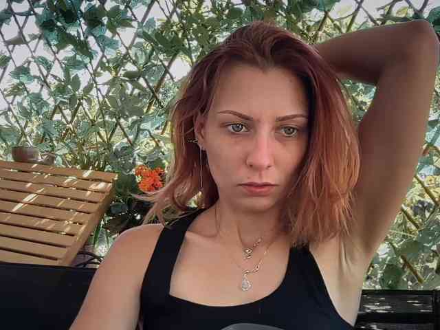karo131324 webcam