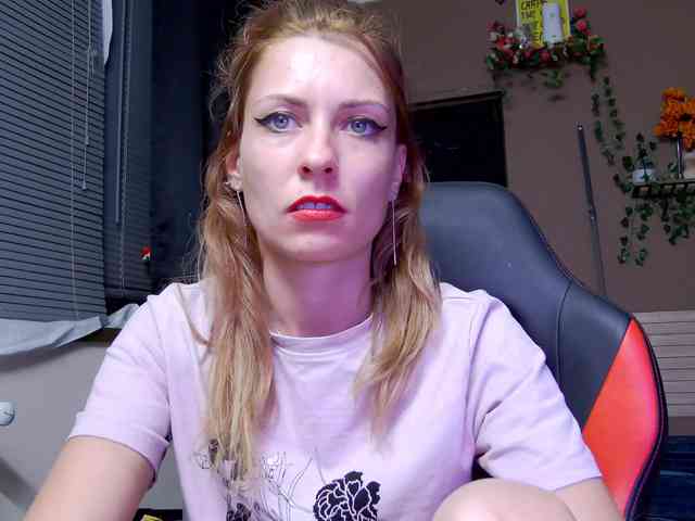 karo131324 webcam