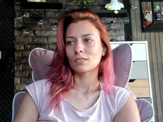 karo131324 webcam