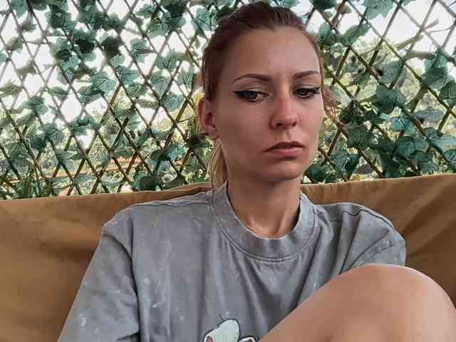 karo131324 webcam