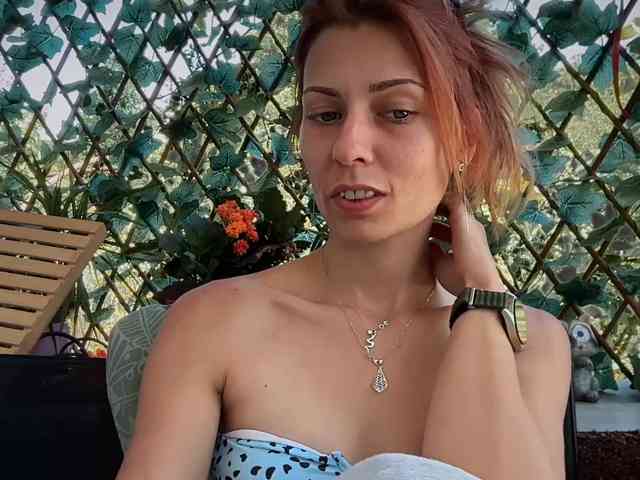 karo131324 webcam