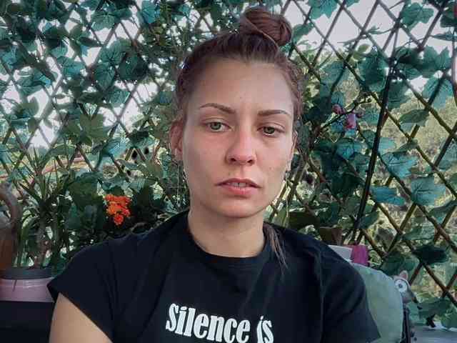 karo131324 webcam