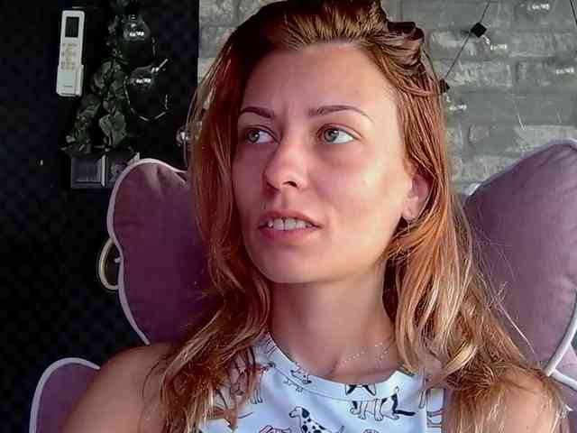 karo131324 webcam