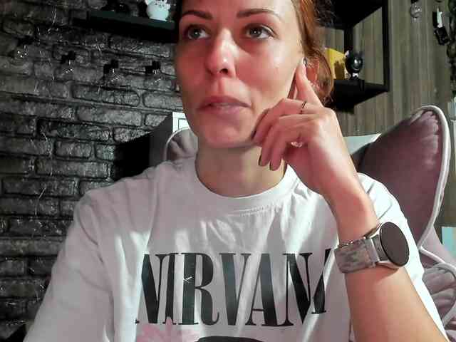 karo131324 webcam