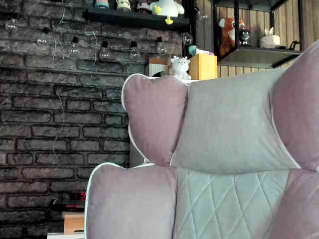 karo131324 webcam