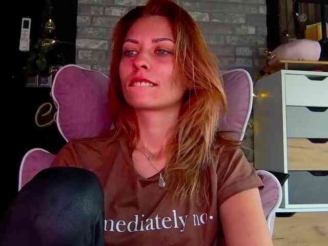 karo131324 webcam
