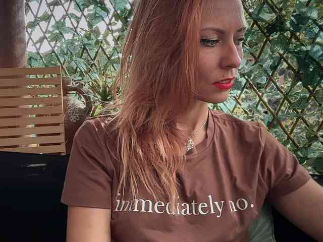 karo131324 webcam