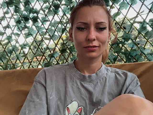karo131324 webcam