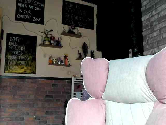 karo131324 webcam