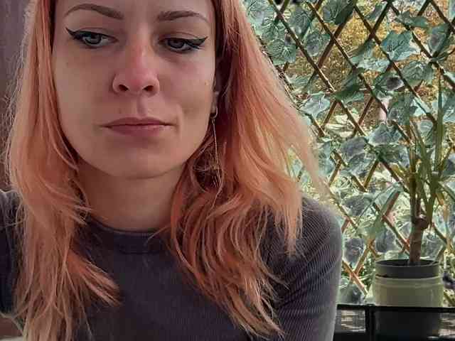 karo131324 webcam