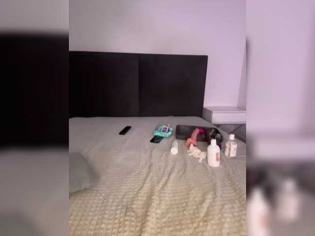 kamillazolotaa live cam preview